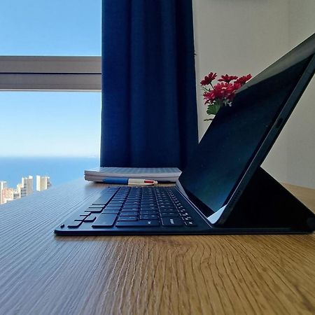 Highrise Apartment With Private Terrace & Sea Views - 34Th Floor Benidorm Buitenkant foto