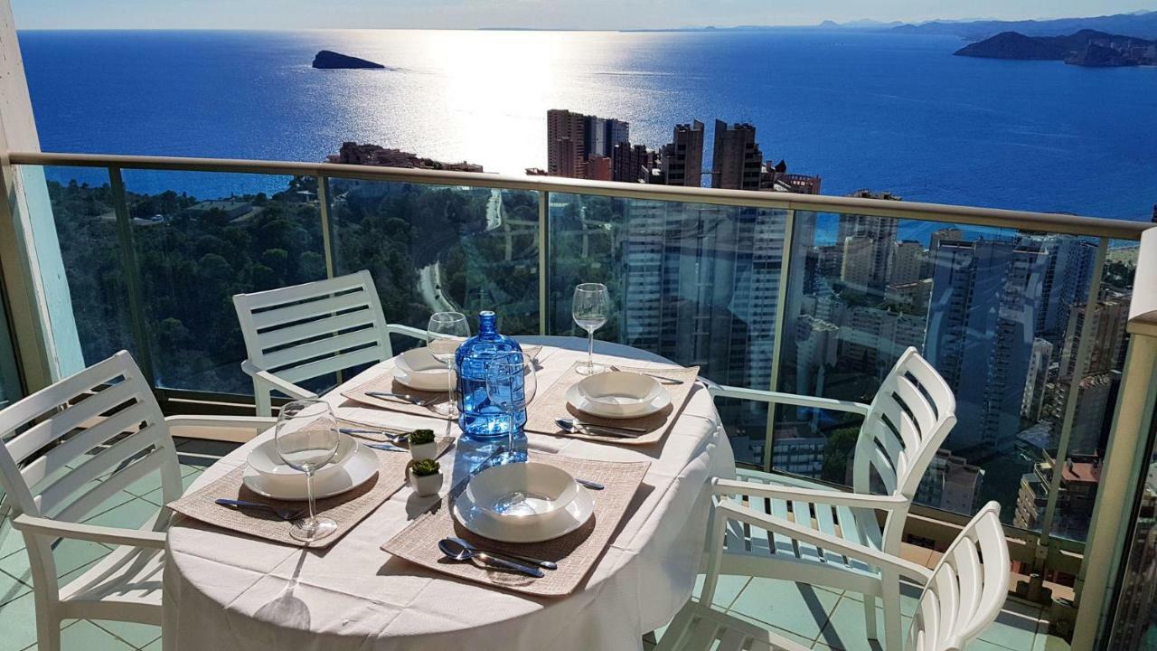 Highrise Apartment With Private Terrace & Sea Views - 34Th Floor Benidorm Buitenkant foto